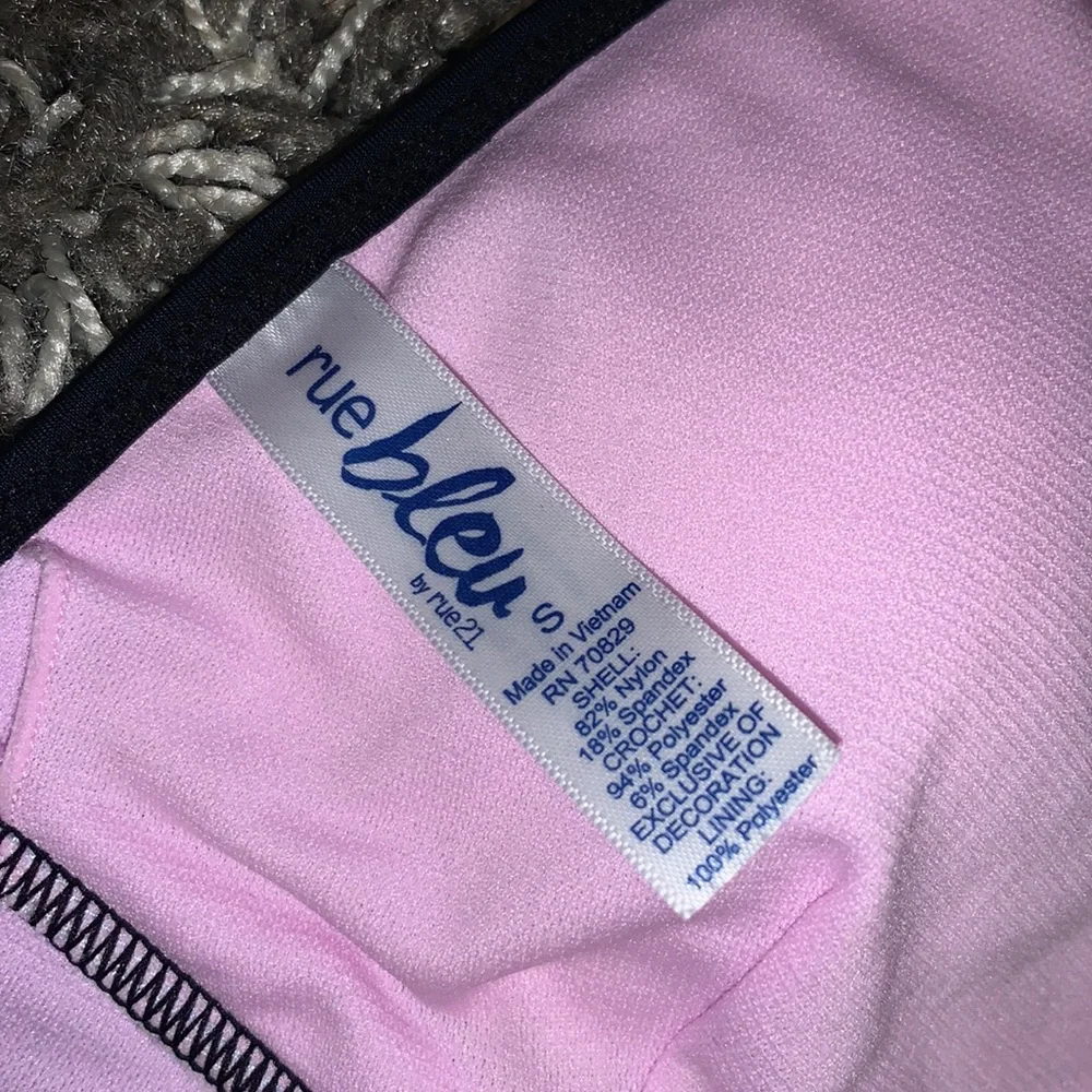 Rue21 Swim Suit Top Size Small - Picture 3 of 3